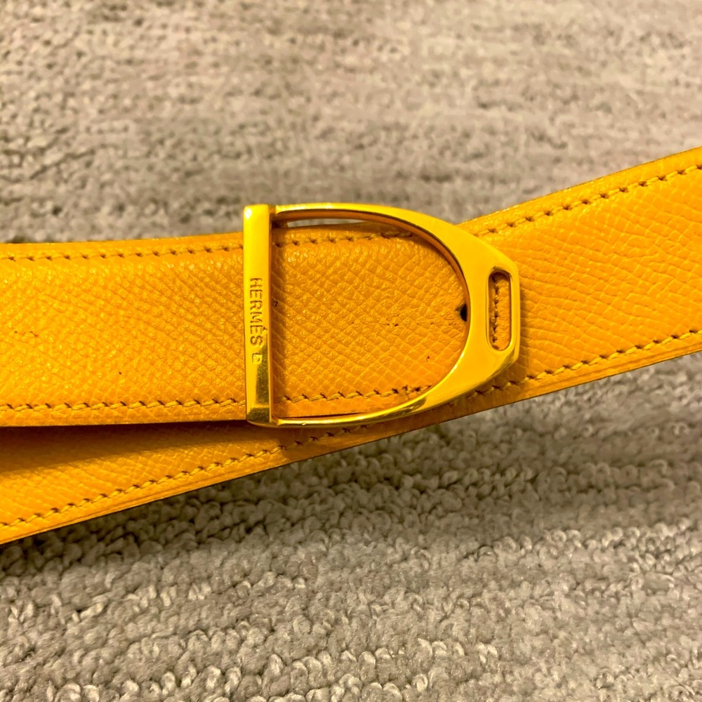 Hermes | yellow leather belt gold clasp EUC small